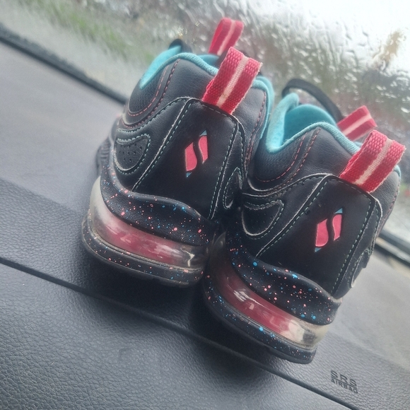 COPY - Sketchers Los Angeles Sneakers - Picture 4 of 7